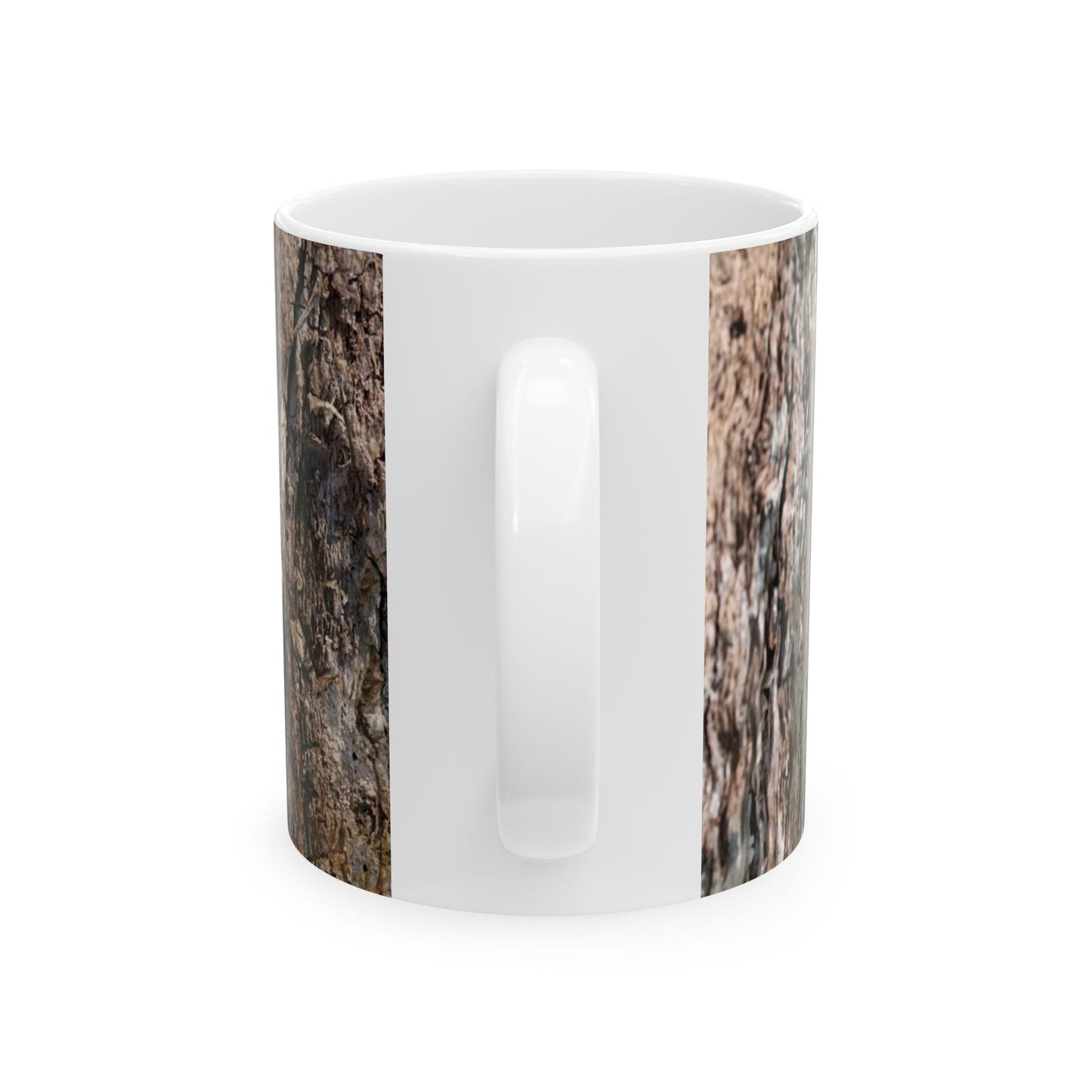 4 Squirrels Inside Tree Trunk Eating Walnut Mug